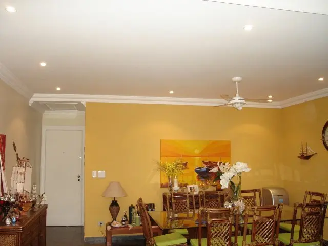 Projeto de gesso em Bertioga - suíte master com sanca
